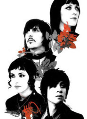 Ladytron canta in deschiderea concertului Depeche Mode