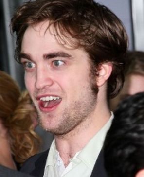 Robert Pattinson, batut pentru ca-si dadea aere de actor