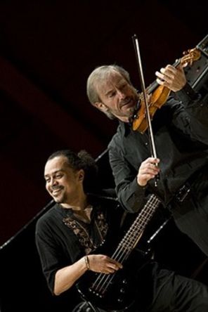 Jean Luc Ponty - Un alt fel de a canta Jazz