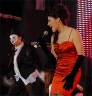 Dalma a filmat clip pentru `Love Was Never Her Friend`
