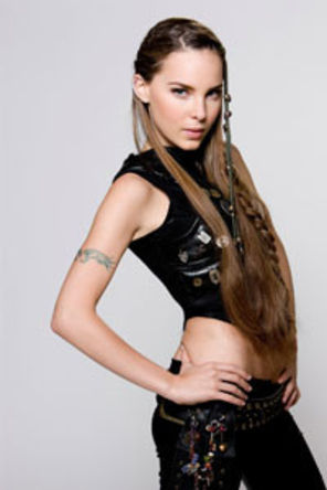 Belinda - Carpe Diem a debutat pe I loc in iTunes Latino