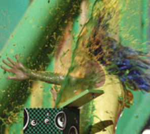 Katy Perry l-a pupat pe Justin Bieber si s-a facut verde la Kids Choice Awards