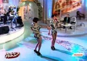 Cheeky Girls au cantat Wow! la Happy Hour