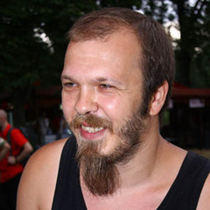 Mihnea Blidariu si-a facut blog
