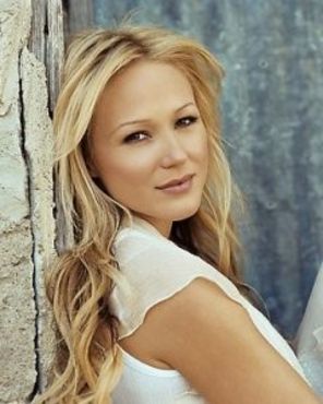 Jewel Satisfied videoclip
