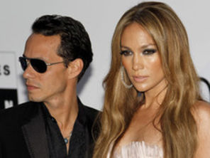 Jennifer Lopez si Marc Anthony, retinuti in Rusia