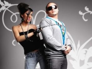 LLP ft Aimi - videoclip Out Of My Way