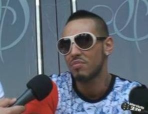 Alex Velea amana luna de miere din cauza concertelor (interviu)