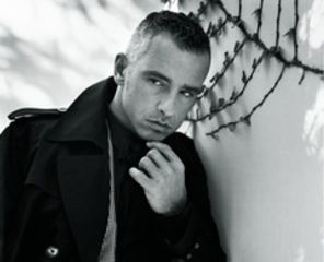 Oferta speciala la biletele pentru Eros Ramazzotti