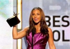 Alicia Keys si Nicki Minaj, premiantele BET Awards 2010