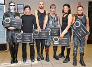 Rammstein: de patru ori platina in Romania!