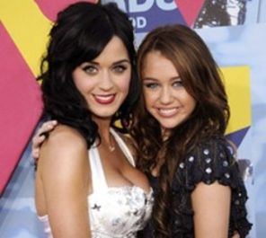 Katy Perry: Miley Cyrus va ajunge ca Britney Spears