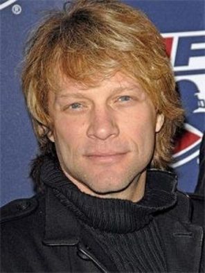 Jon Bon Jovi, accidentat pe scena