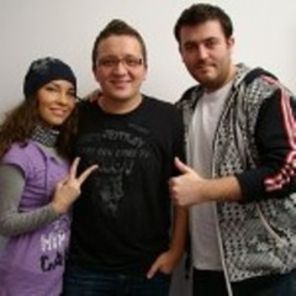HI-Q feat Kamelia The One single