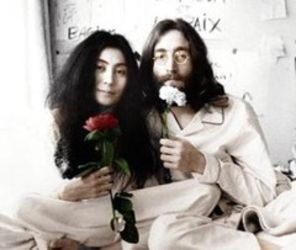 Yoko Ono vrea ca ucigasul lui John Lennon sa ramana la inchisoare