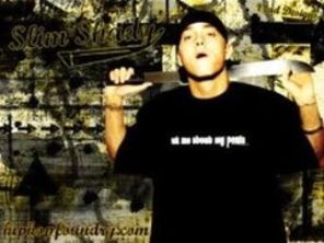 Eminem, locul 3 pe Facebook