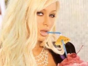 Paris Hilton a fost data in judecata