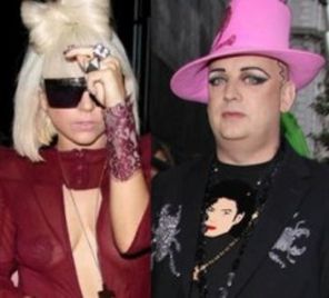 Boy George crede ca Lady GaGa se drogheaza mai des