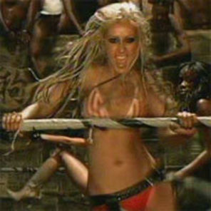 Christina Aguilera `Dirrty` si  Justin Timberlake `Like I Love You`- cele mai sexy videoclipuri
