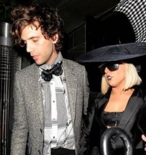 Mika o `ataca` pe Lady GaGa