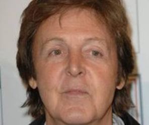 Paul McCartney lupta pentru drepturile maimutelor