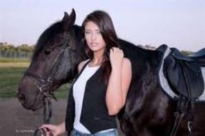Antonia despre fetita ei : `E atat de frumoasa si sanatoasa!`