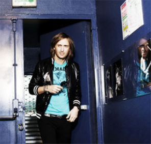 Inca 1.000 de bilete pentru David Guetta la pret promotional!