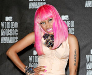 Nicki Minaj Right Through Me single nou (audio)