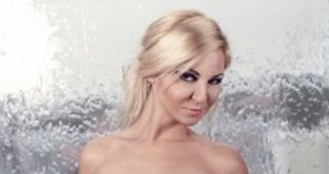Alessia Boro Na Sou Po videoclip hot