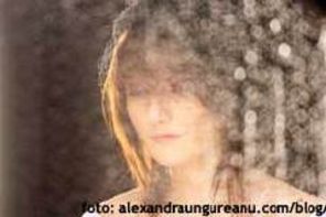 Crush si Alexandra Ungureanu au lansat clipul `Cu tine in rai` (video)