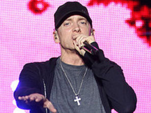 Eminem va juca intr-un film alaturi de Anthony Hopkins