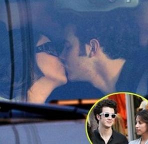 Kevin Jonas, tatic?