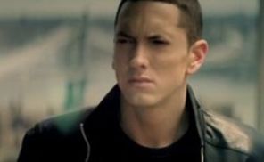 Eminem nu vrea sa-si cunoasca tatal