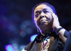 Cesaria Evora iubeste oamenii prin muzica