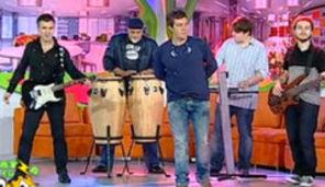 Timpuri Noi E Loc single nou (audio)