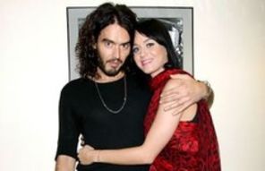 Katy Perry va avea doua luni de miere