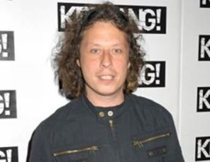 Stuart Cable de la Stereophonics a murit inecat cu propria voma