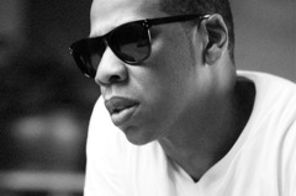 Jay-Z s-a strambat in fel si chip la un meci de baseball (poze)