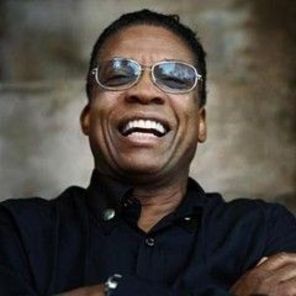 Mergi gratis la Herbie Hancock (concurs)