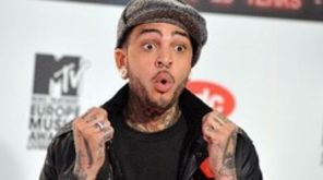 Travie McCoy Need You videoclip (video)