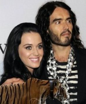 Katy Perry a primit o tigroaica de la sotul ei