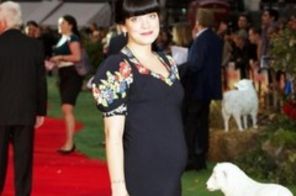 Lily Allen a pierdut sarcina