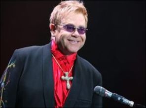 Elton John, depasit de generatia pop Lady Gaga