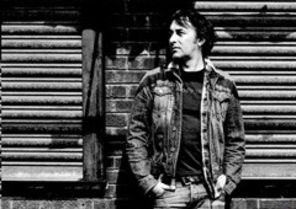 Yann Tiersen prezinta 