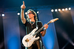 Steve Vai la Bucuresti - vezi galeria foto