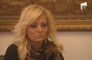 Delia Matache, la o logodna cu tipete si impuscaturi (video)
