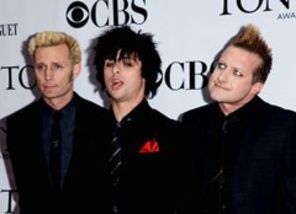 Noul album Green Day are titlu si data lansarii
