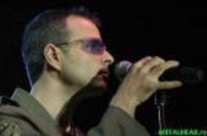 Primul solist vocal Directia 5 revine pe piata muzicala
