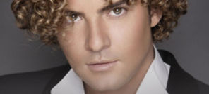 David Bisbal incepe primul sau turneu unplugged