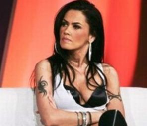 Oana Zavoranu lua anticonceptionale pe ascuns